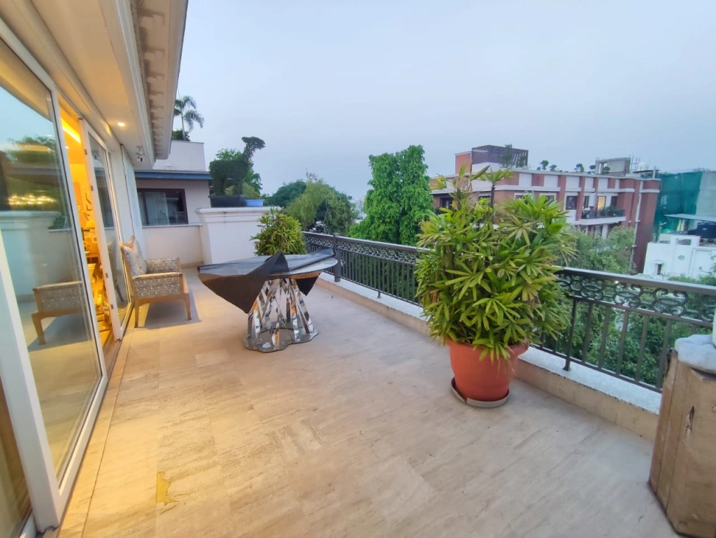 Luxury Home For Sale In South Delhi