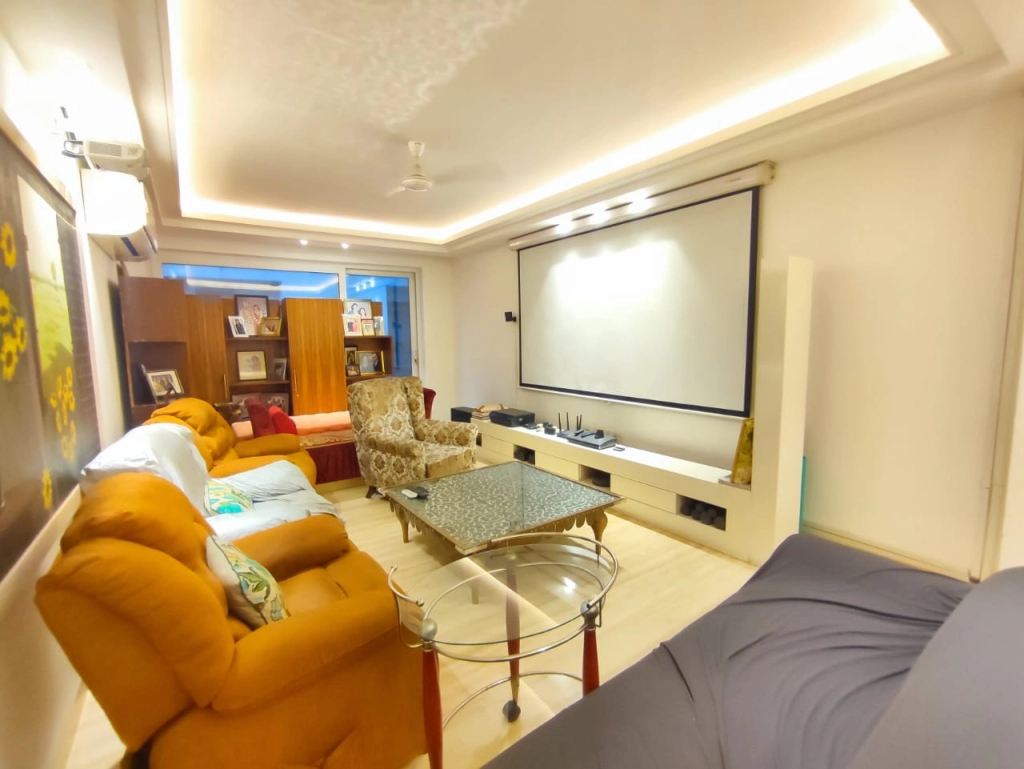 Builder Floor In South Delhi