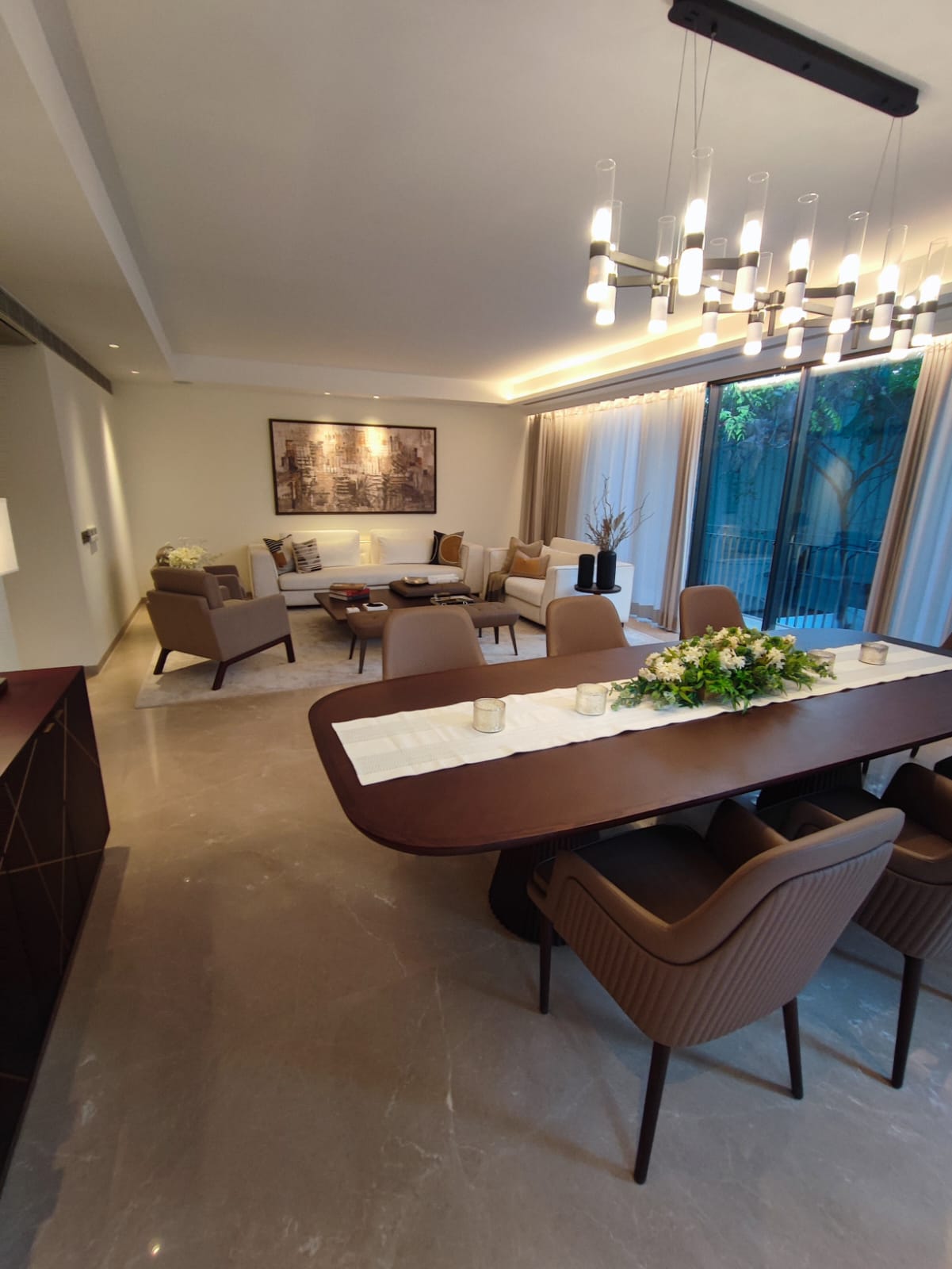 4BHK Trident Residences by Oberoi and BI Group